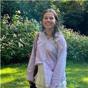 Profesora de Aleman imparte clases communicativas y escritas para todas las edades